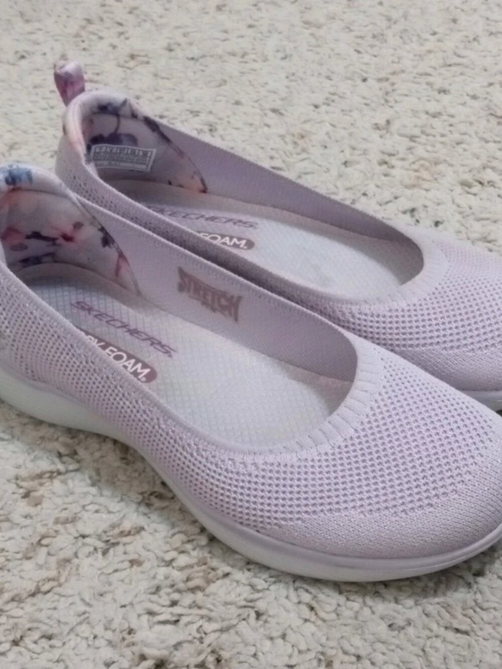 Women's Skechers Air Cooled Memory Foam Slip On Shoes Lavender Sneakers Size 7